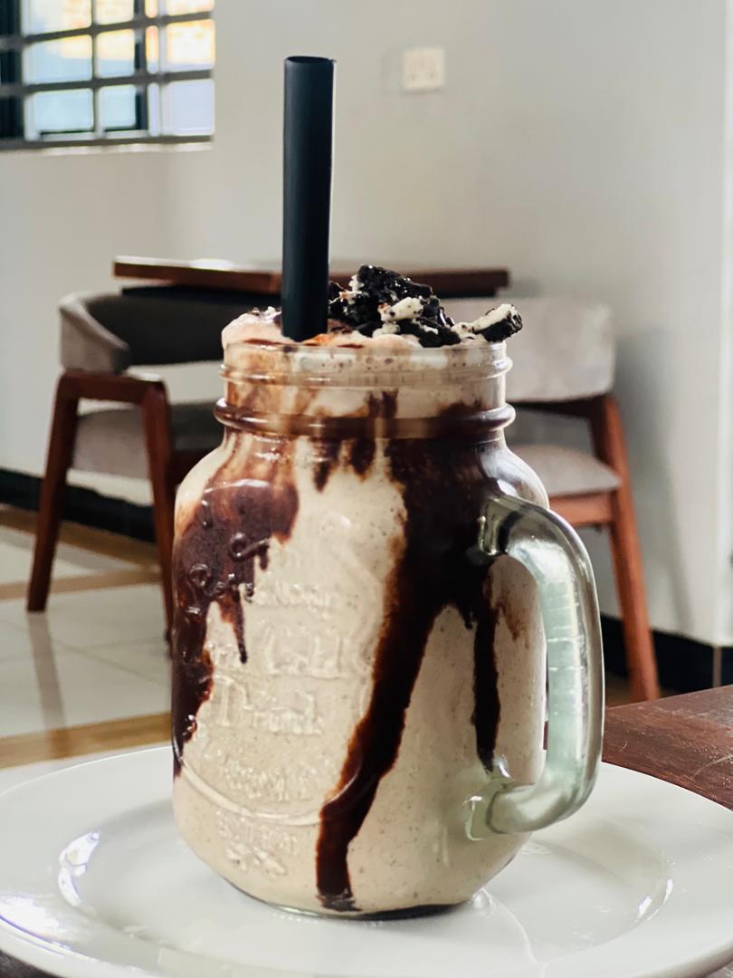 Kamuli Resort restaurant 4